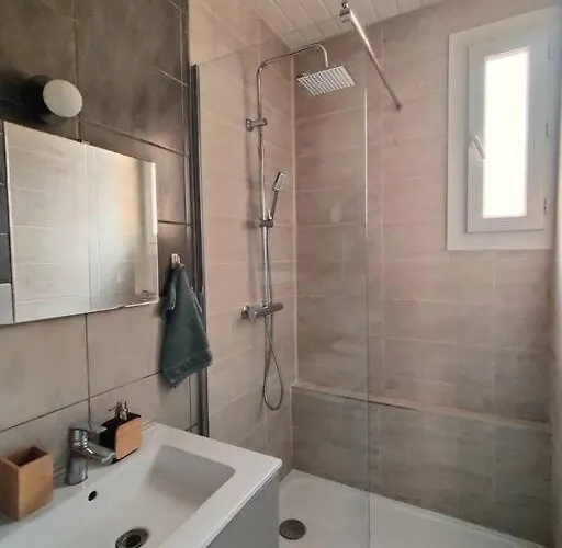 La Jungle Urbaine Avec Garage Prive & Climatisation Perpignan